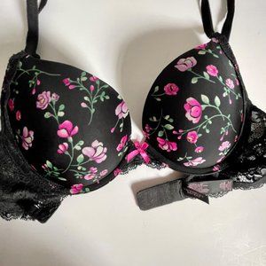 Victoria's Secret PINK - New Date Bras have it all with fresh prints &  sparkly studs! Bonus! Buy one Date Bra & get the second for just $10!